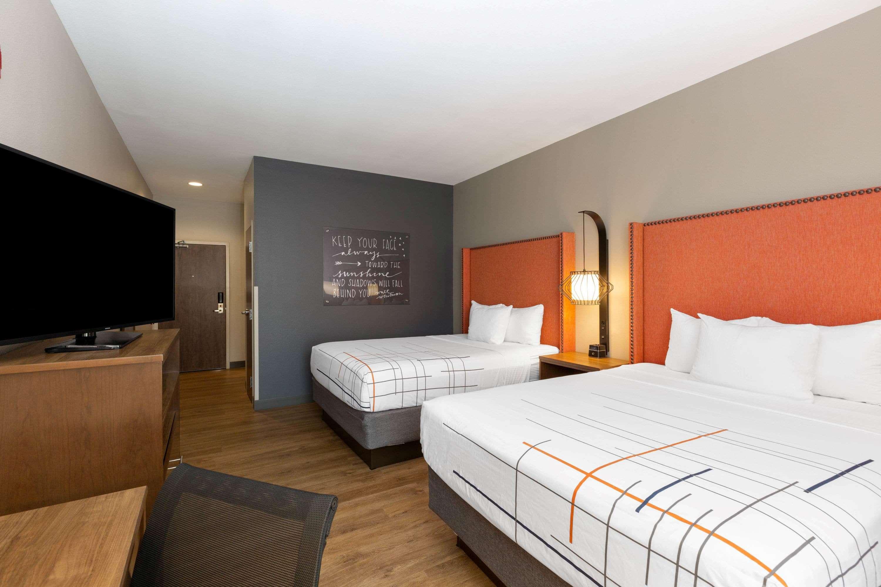 La Quinta By Wyndham Altoona Des Moines Hotel Екстериор снимка